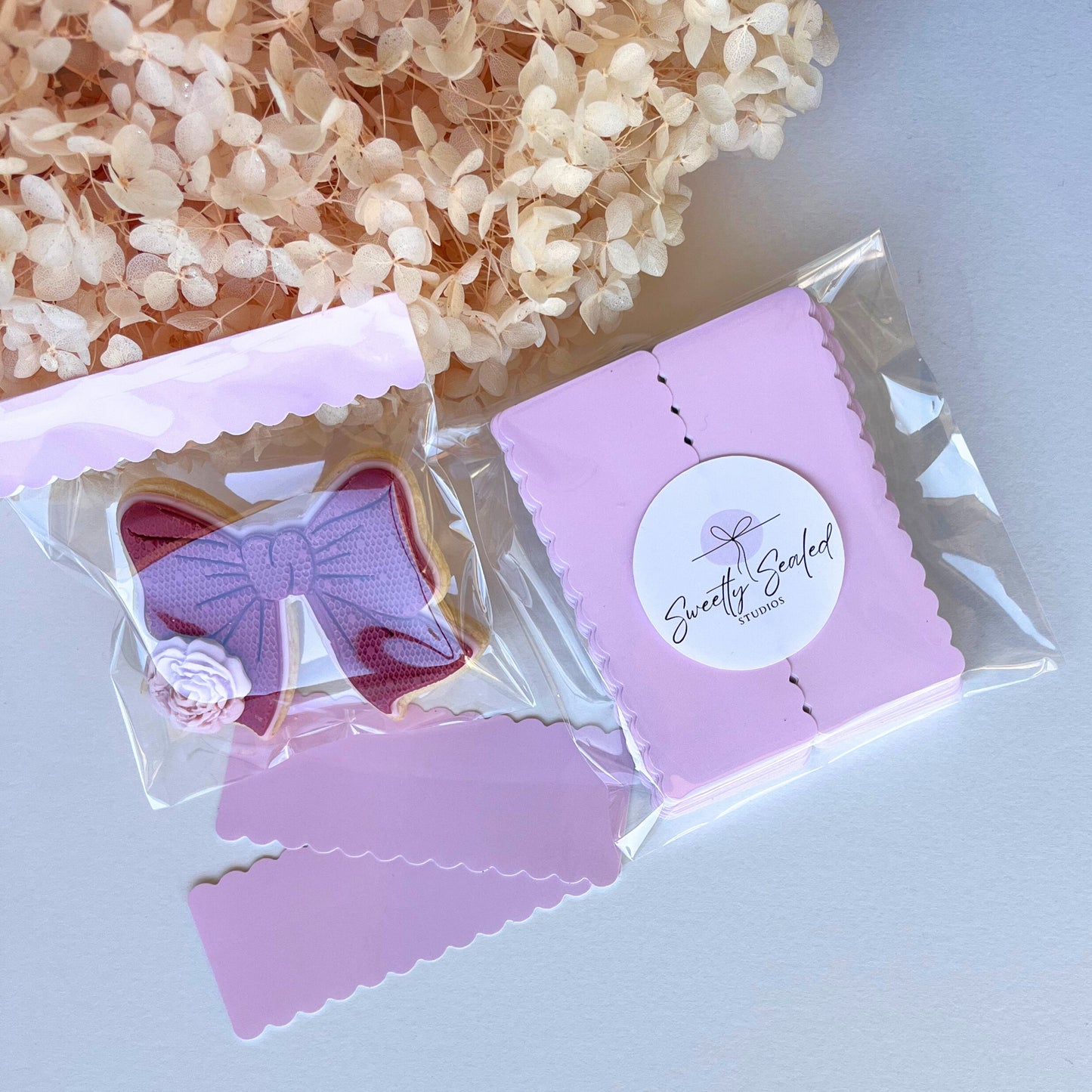 Pink Scallop Stickies