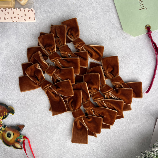Small Velvet Pre-Tied Adhesive Bows (10pk)