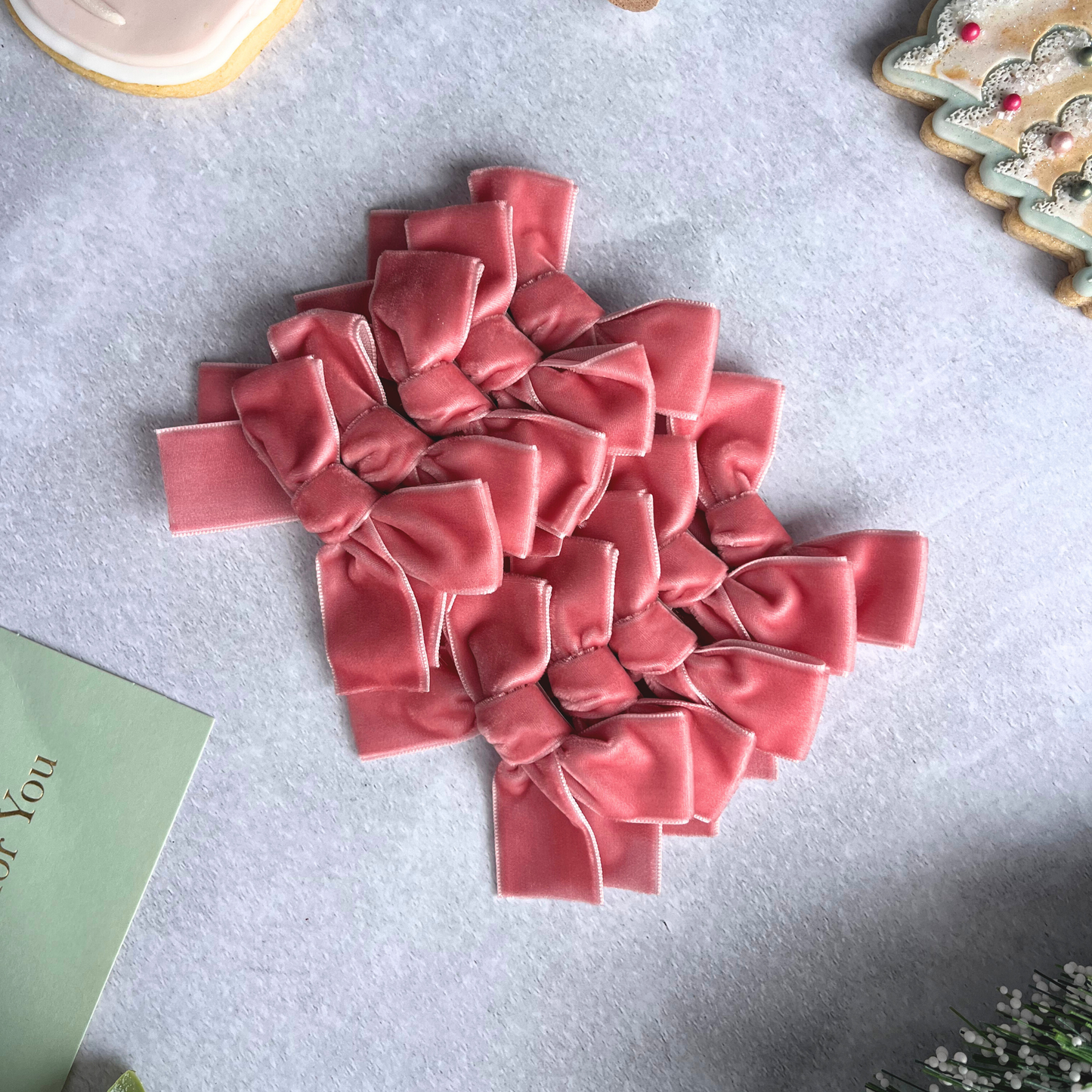 Small Velvet Pre-Tied Adhesive Bows (10pk)