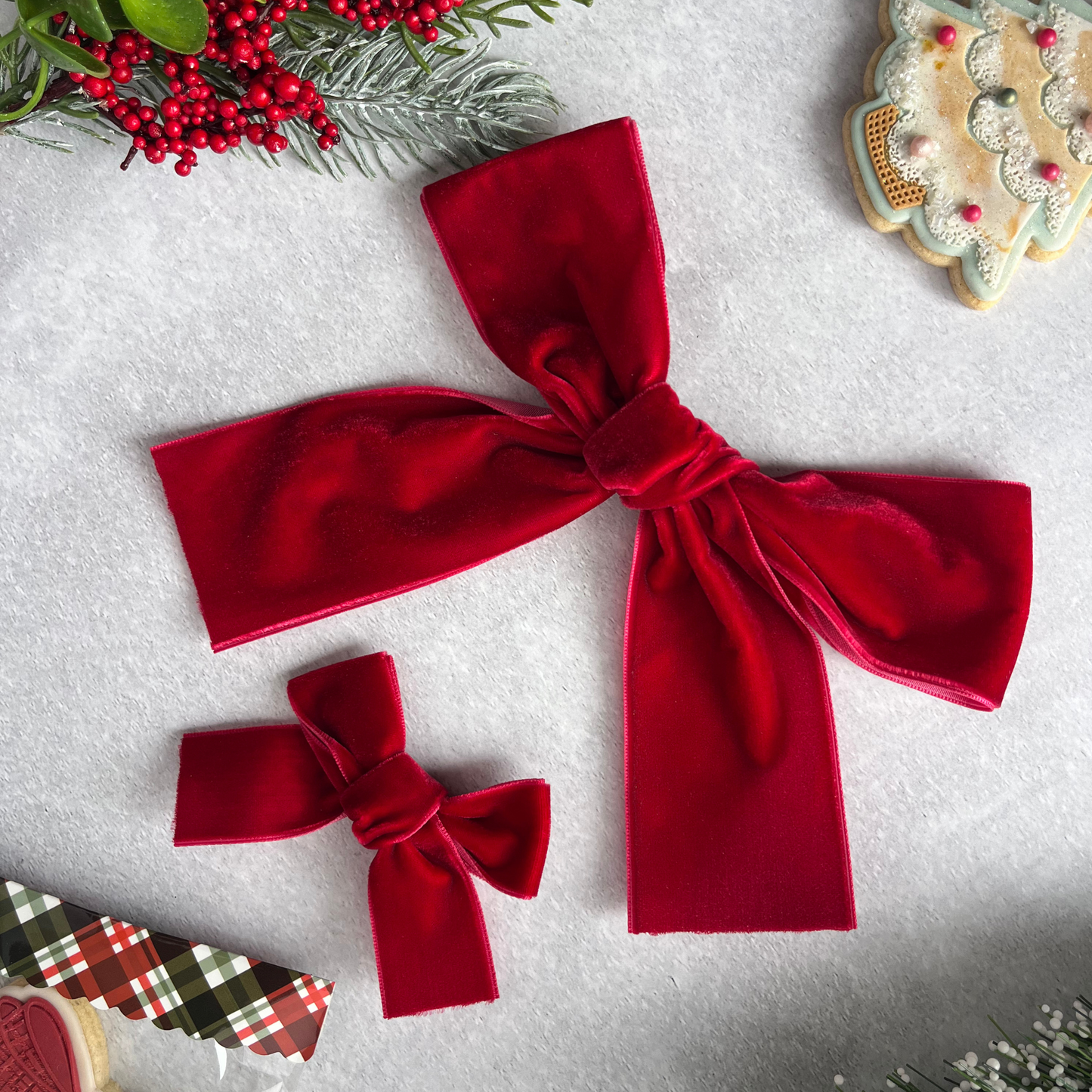 Large Pre-Tied Adhesive Bows