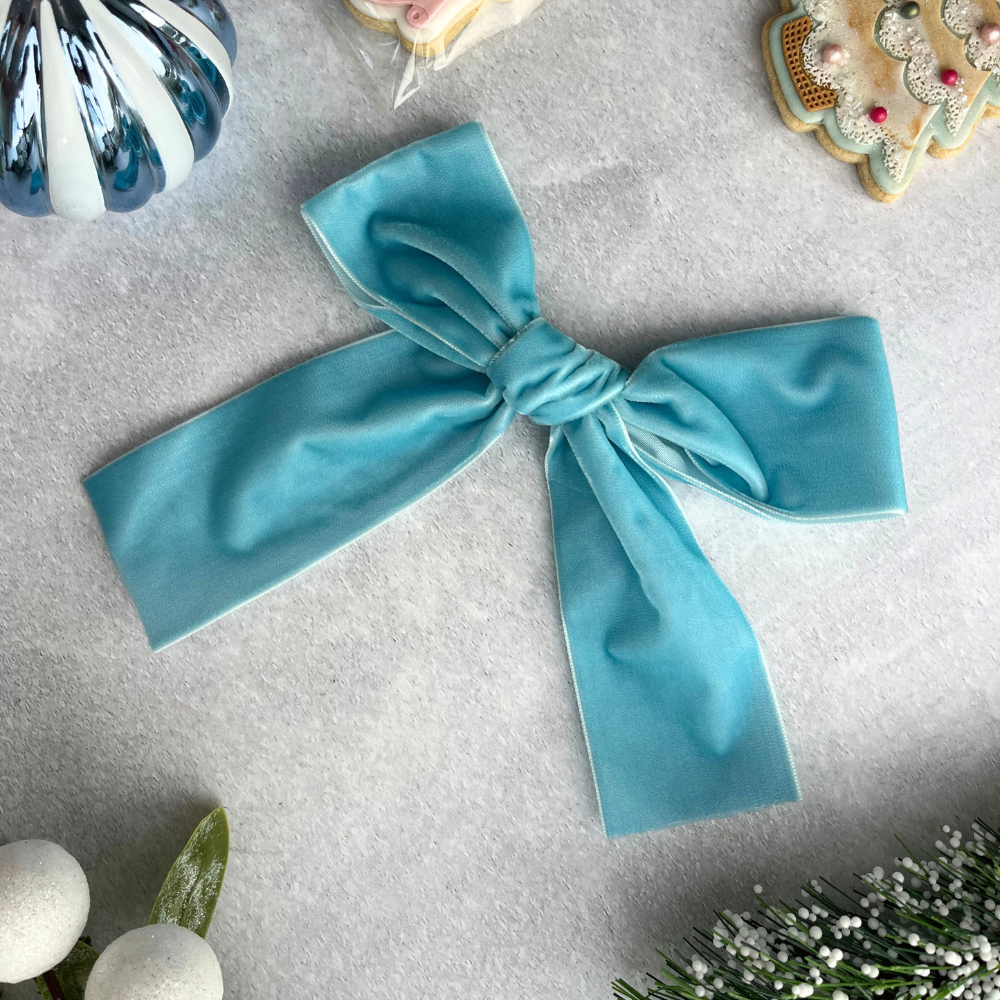 Large Pre-Tied Adhesive Bows